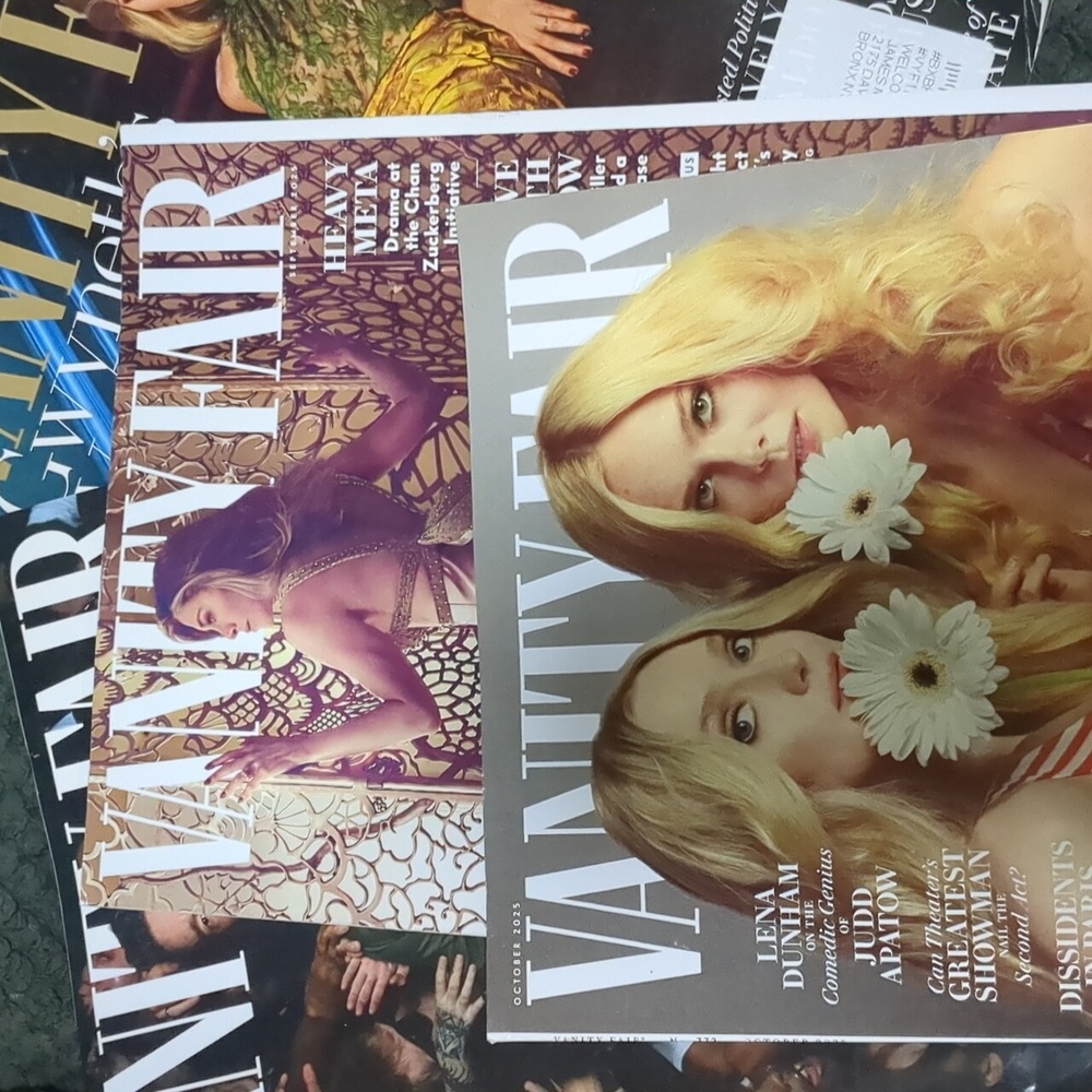 VANITY Fair BUNDLE 4 MAGAZINES